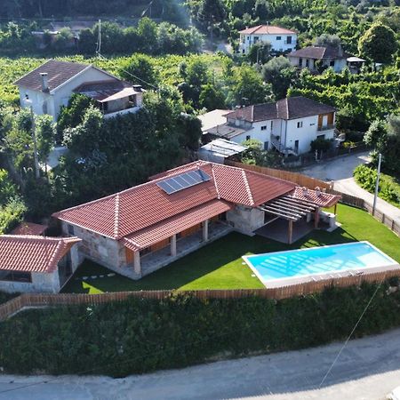 הוילה סלוריקו דה באשטו Refugio Do Vale מראה חיצוני תמונה